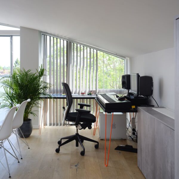Finchley Penthouse