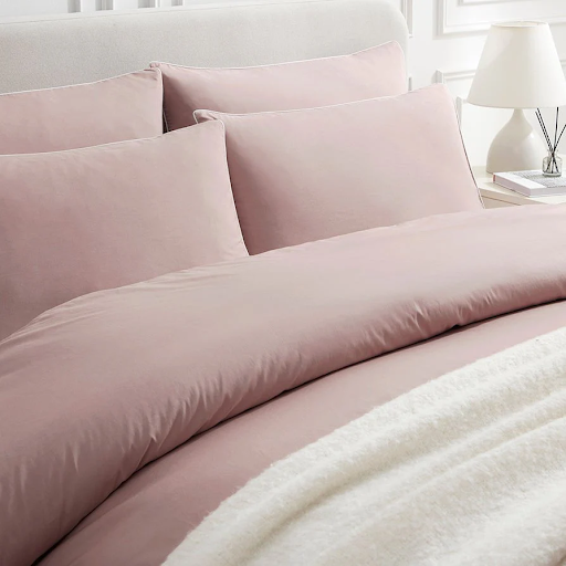 Dusty pink bedsheets